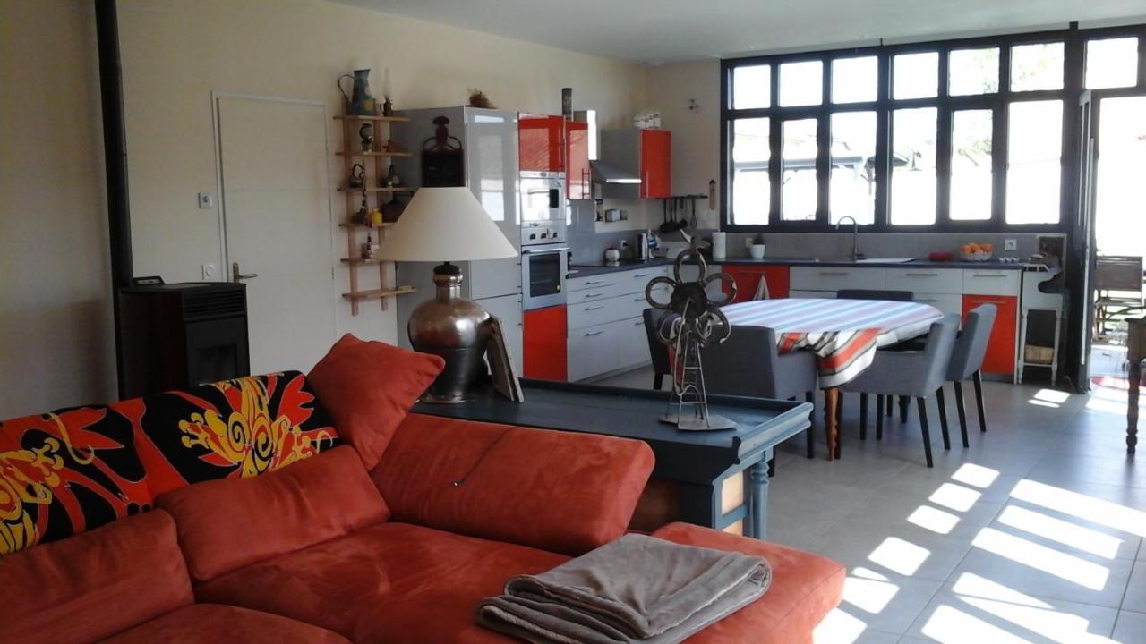 L Atelier Bed & Breakfast Casteljaloux Exterior foto
