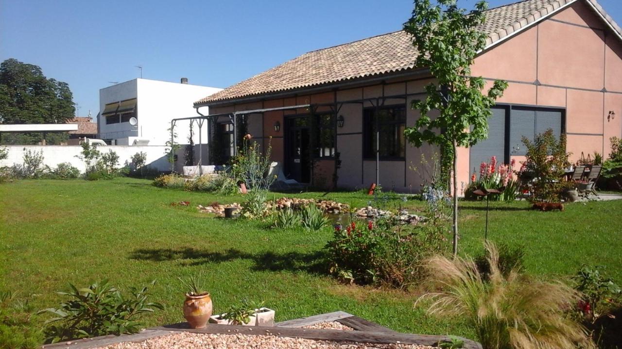 L Atelier Bed & Breakfast Casteljaloux Exterior foto